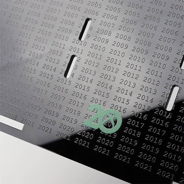 20th Anniversary Xbox Dual Case & Controller Stand