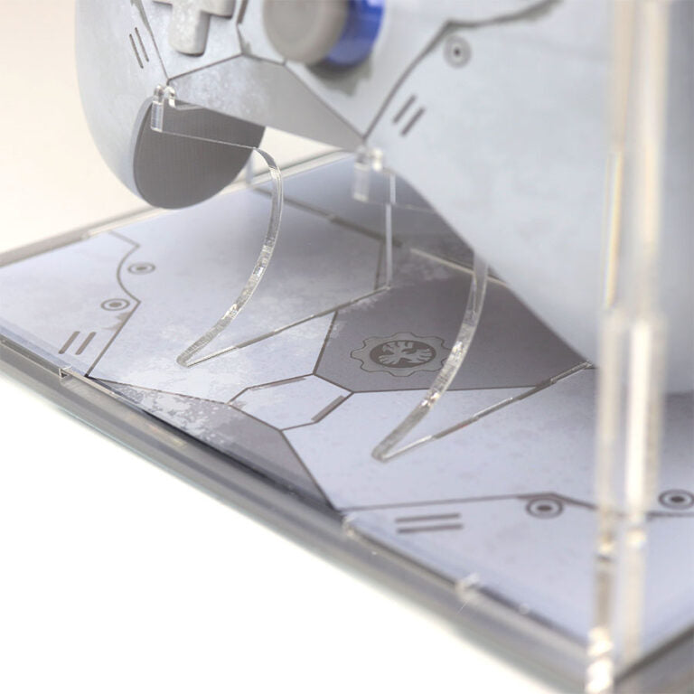 Gears 5 Xbox One Dual Case & Controller Stand