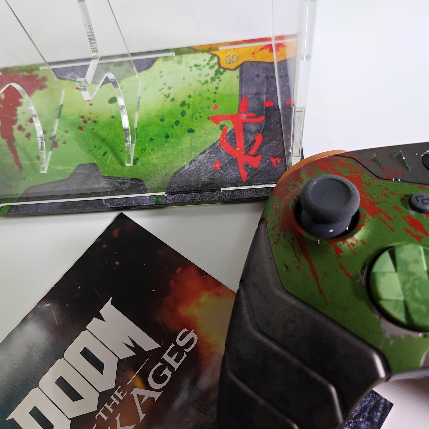 DOOM Dark Ages Xbox Dual Case & Controller Stand