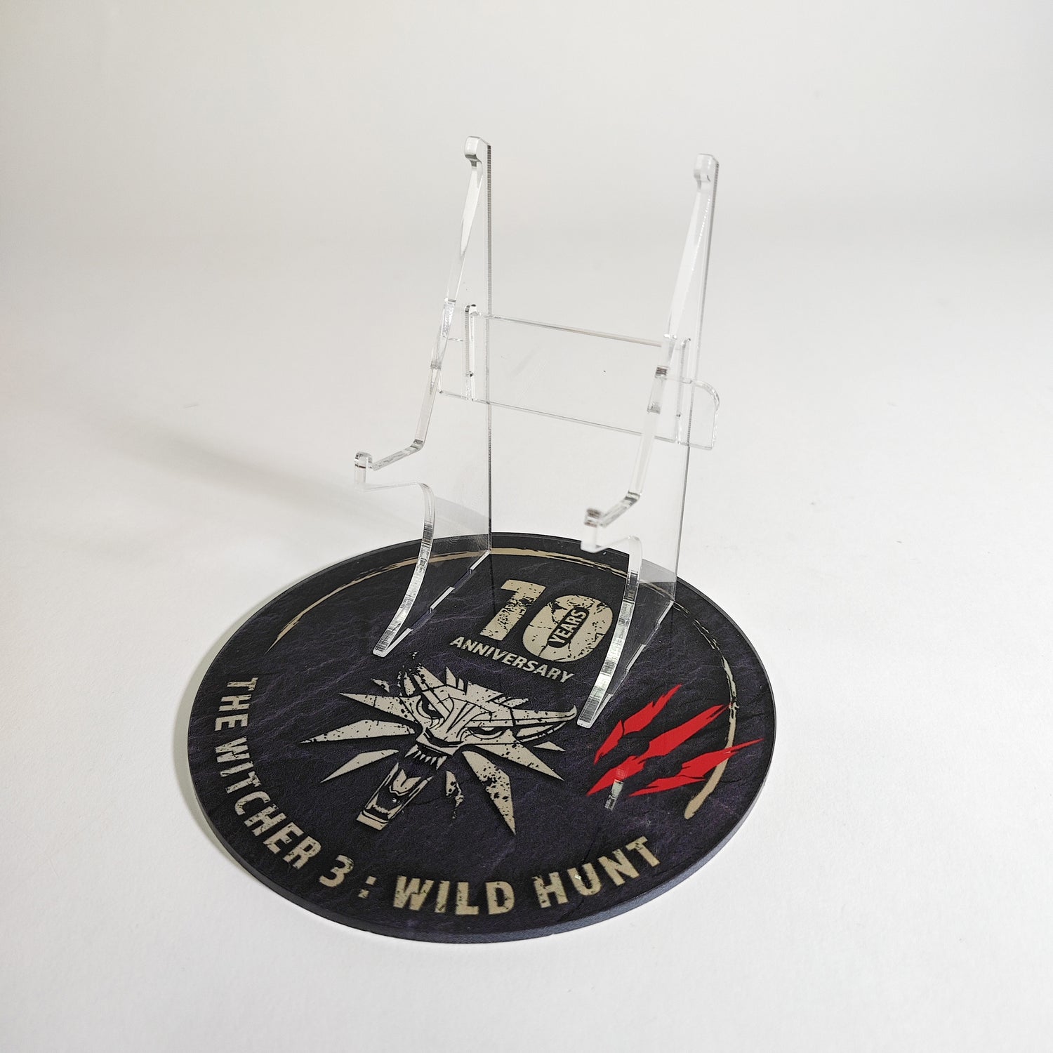 The Witcher 3 : Wild Hunt 10th Anniversary Round Edition Xbox One Controller Stand