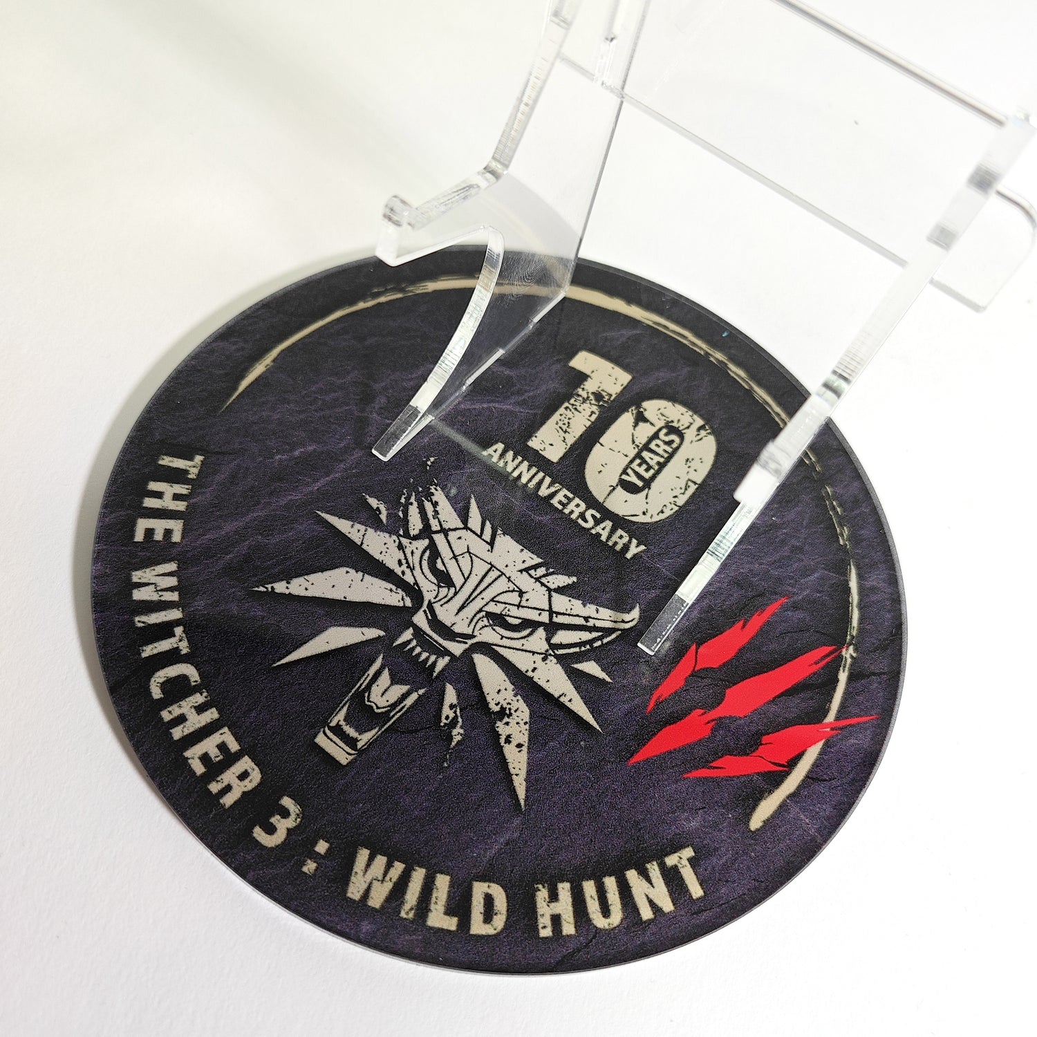 The Witcher 3 : Wild Hunt 10th Anniversary Round Edition Xbox One Controller Stand