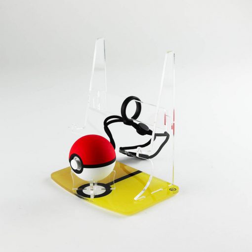 Pokéball Plus & Nintendo Switch Console Stand