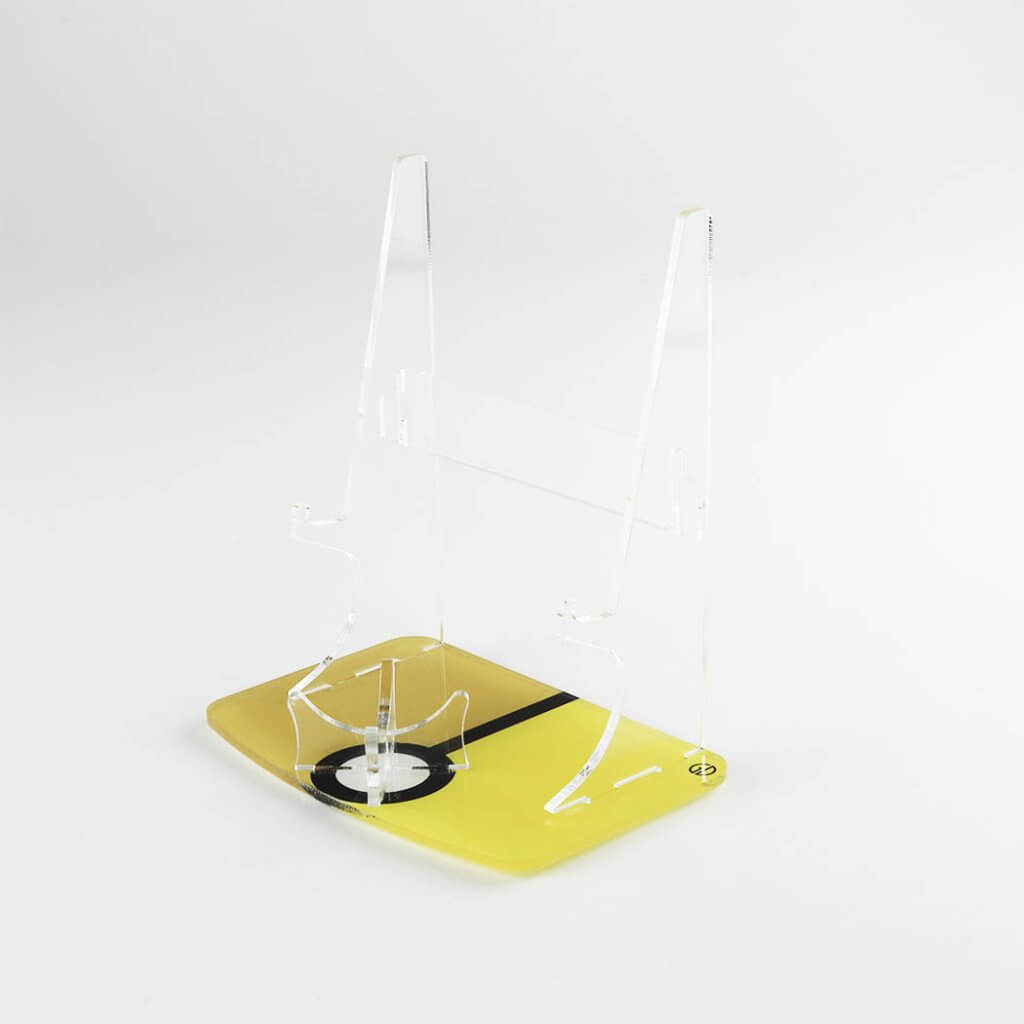 Pokéball Plus & Nintendo Switch Console Stand