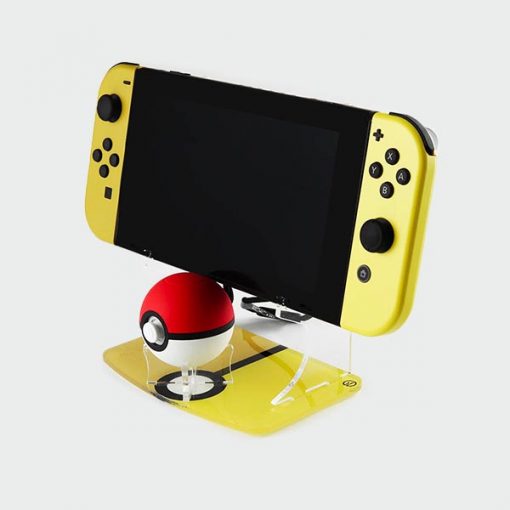 Pokéball Plus & Nintendo Switch Console Stand