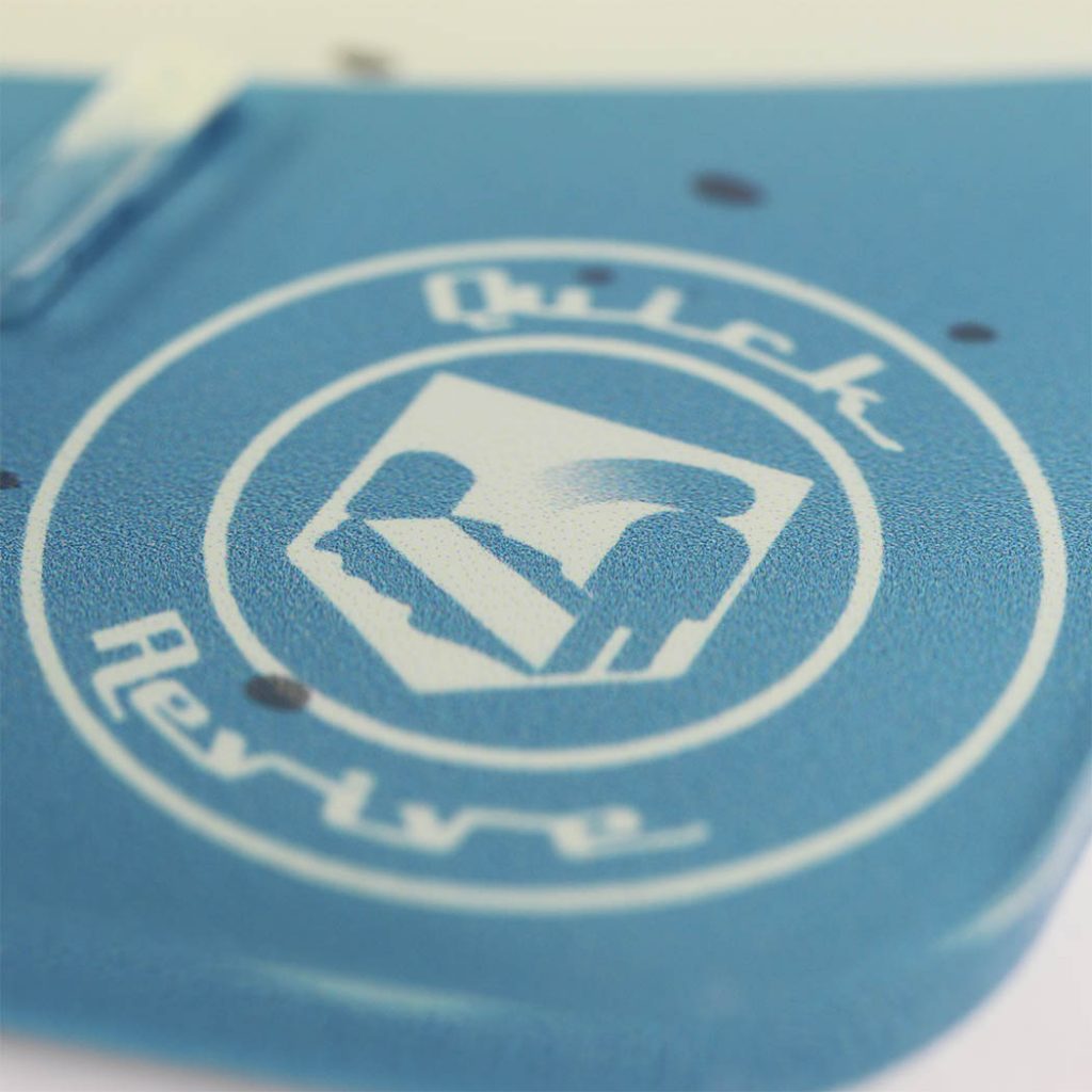 Quick Revive PlayStation 4 CoD Perk-A-Cola Controller Stand