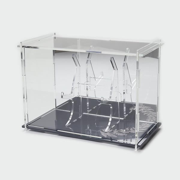 The Last Of Us Part II PS4 Dual Case & Controller Stand