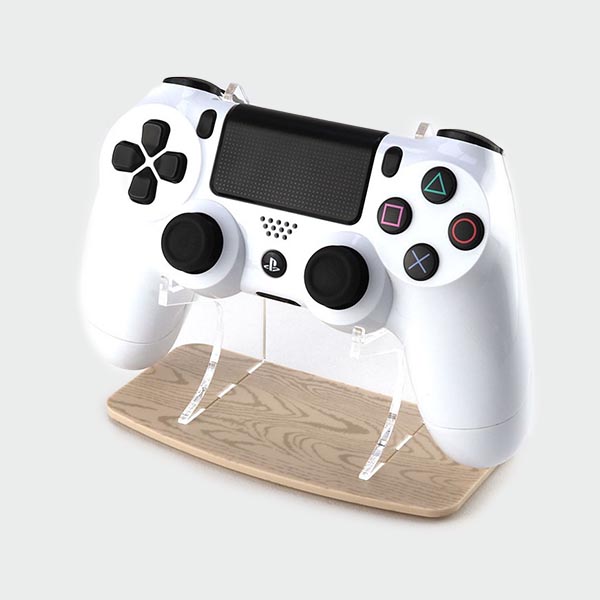 Light Wood PS4 Controller Stand - Gaming Displays