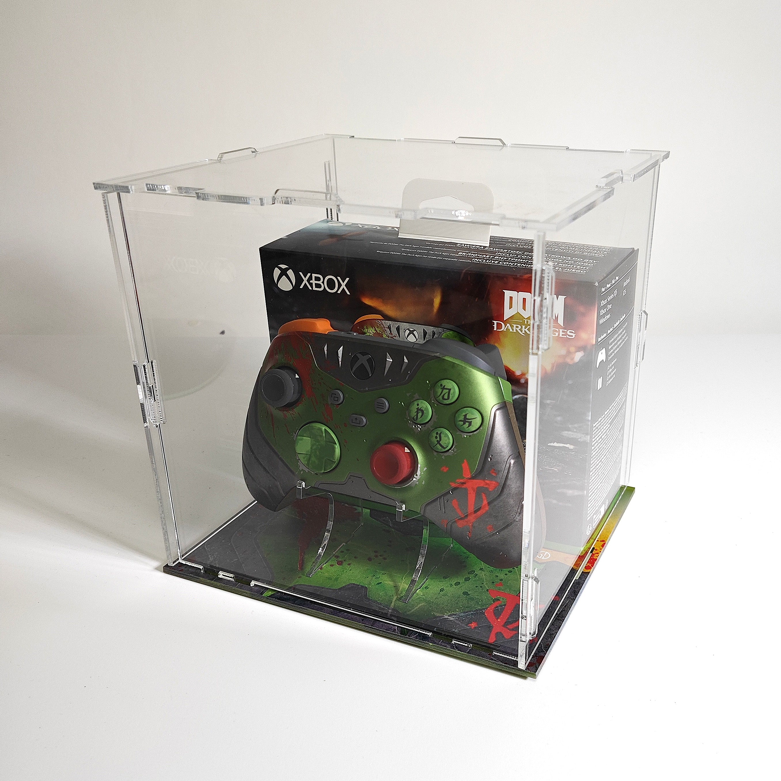 DOOM Dark Ages Xbox Tri Case – Gaming Displays