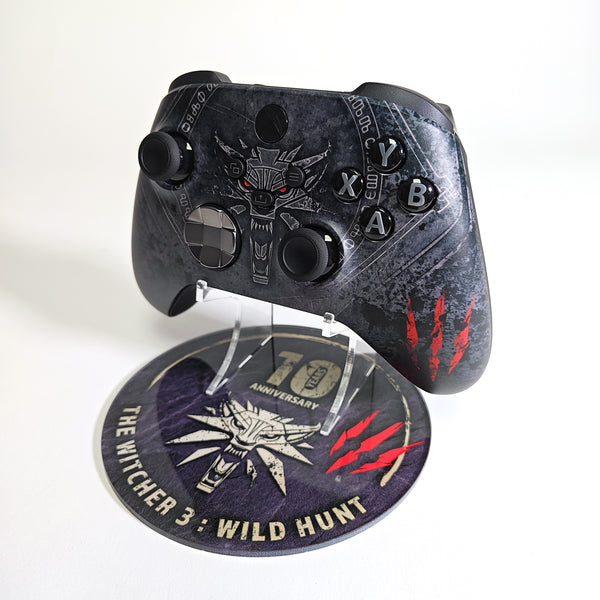 The Witcher 3 : Wild Hunt 10th Anniversary Round Edition Xbox One Controller Stand