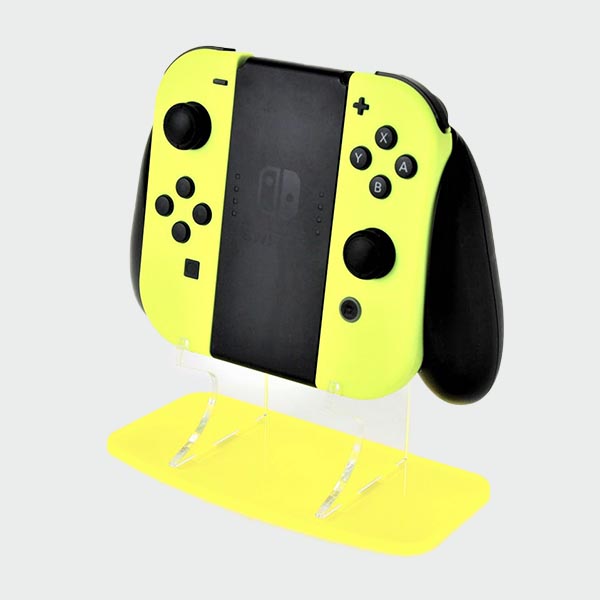 does nintendo switch come with joy con grip