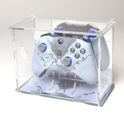 Gears 5 Kait Diaz Xbox Dual Case and Controller Stand